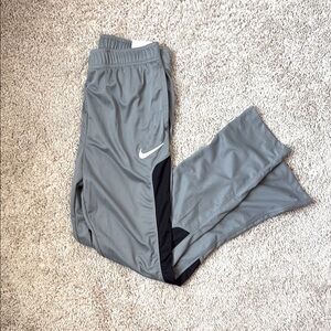 listing-status-banner